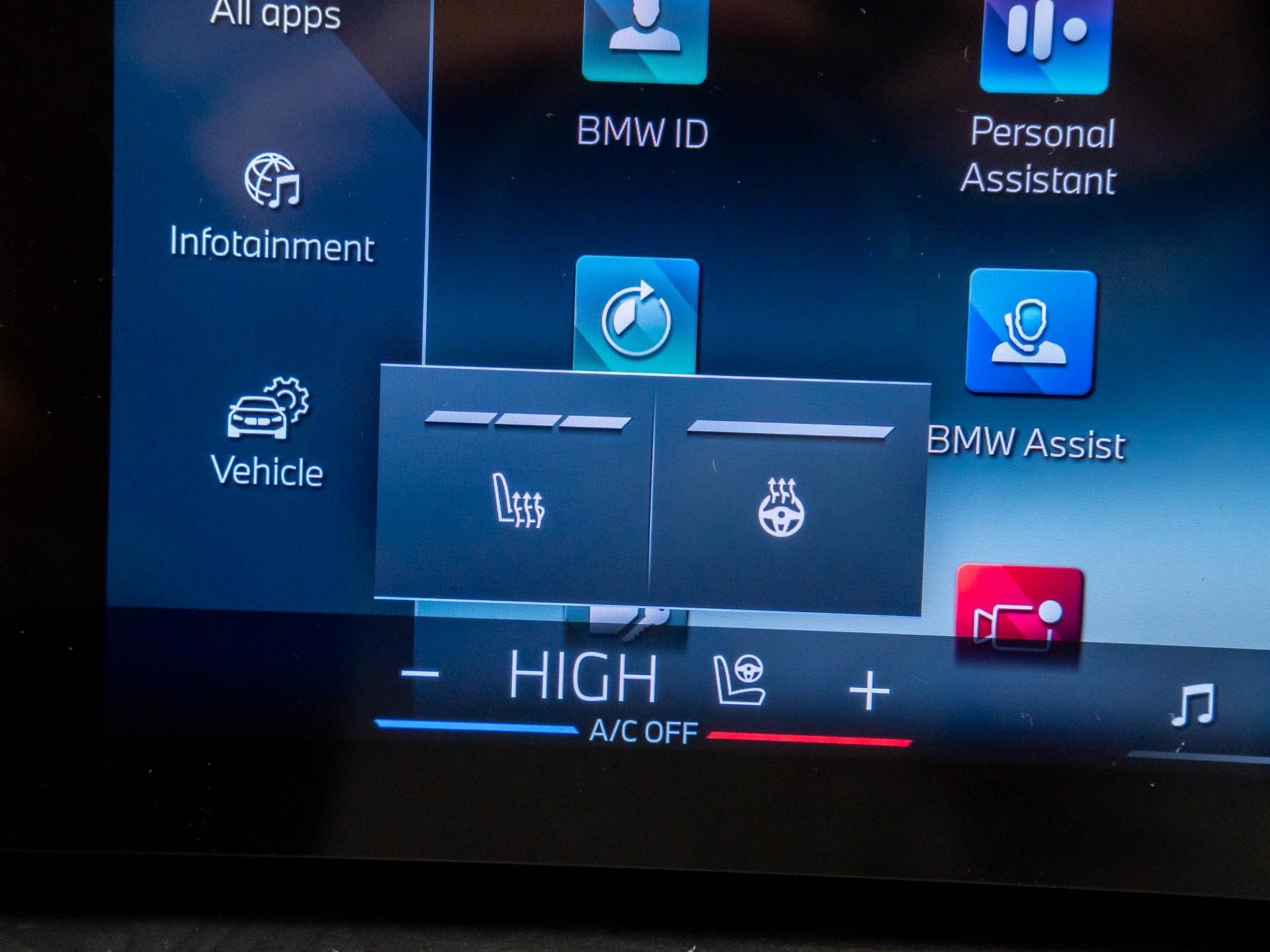 New 2026 Black Sapphire Metallic BMW xDrive50e image 29