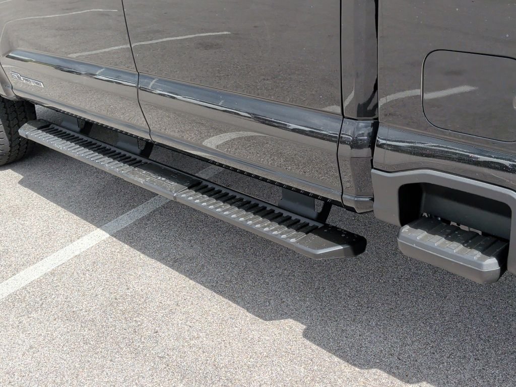 New 2026 Agate Black Metallic Ford F-250® Lariat® image 45