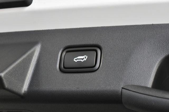 New 2026 White Hyundai SEL Premium AWD image 84