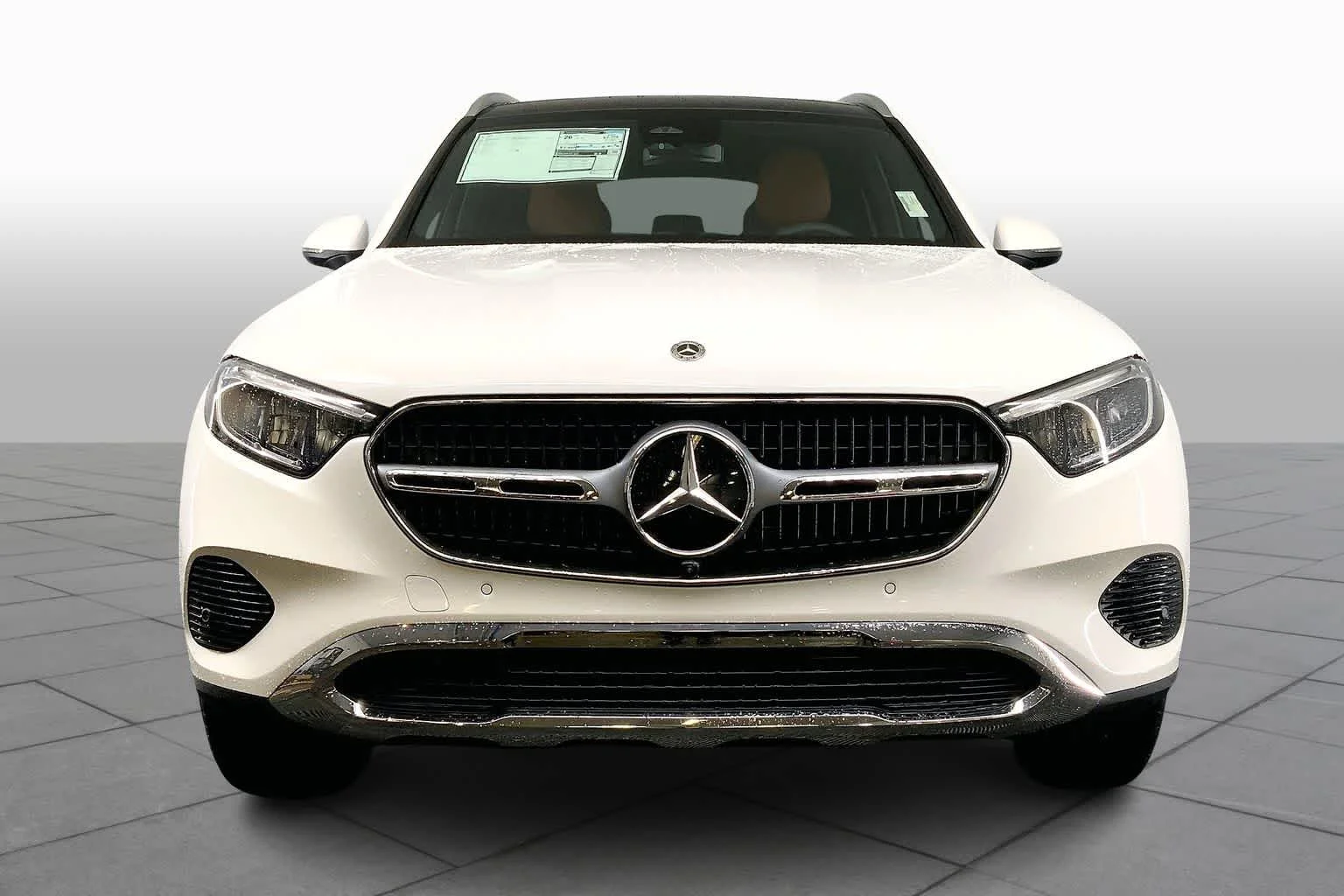 Used 2025 Polar White Mercedes-Benz GLC 300 image 3