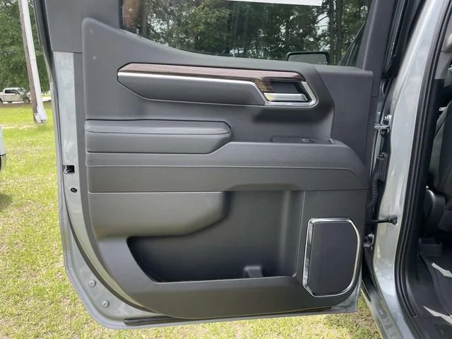 2026 Chevrolet Silverado 1500 LT Trail Boss - Photo 10