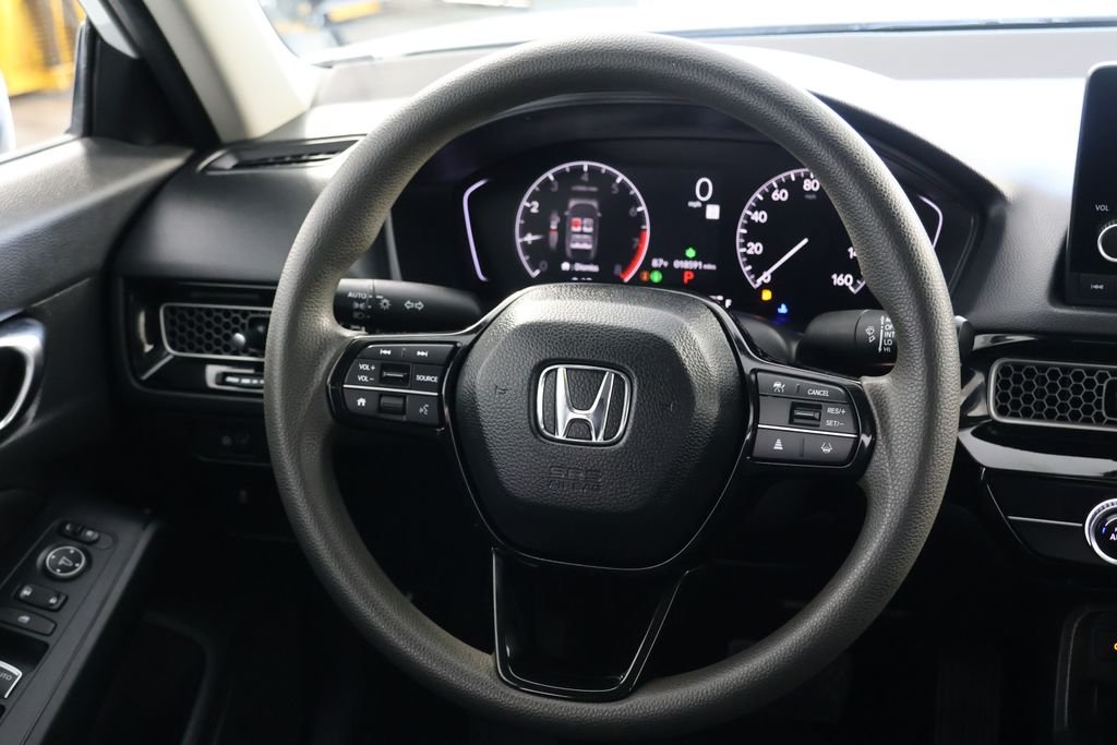 Used 2025 Platinum White Pearl Honda LX image 10