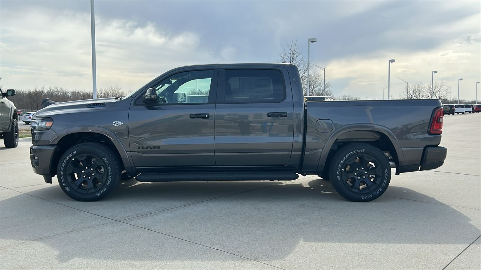 New 2026 Granite Crystal Metallic Clear-Coat Exterior Paint RAM Big Horn/Lone Star image 6
