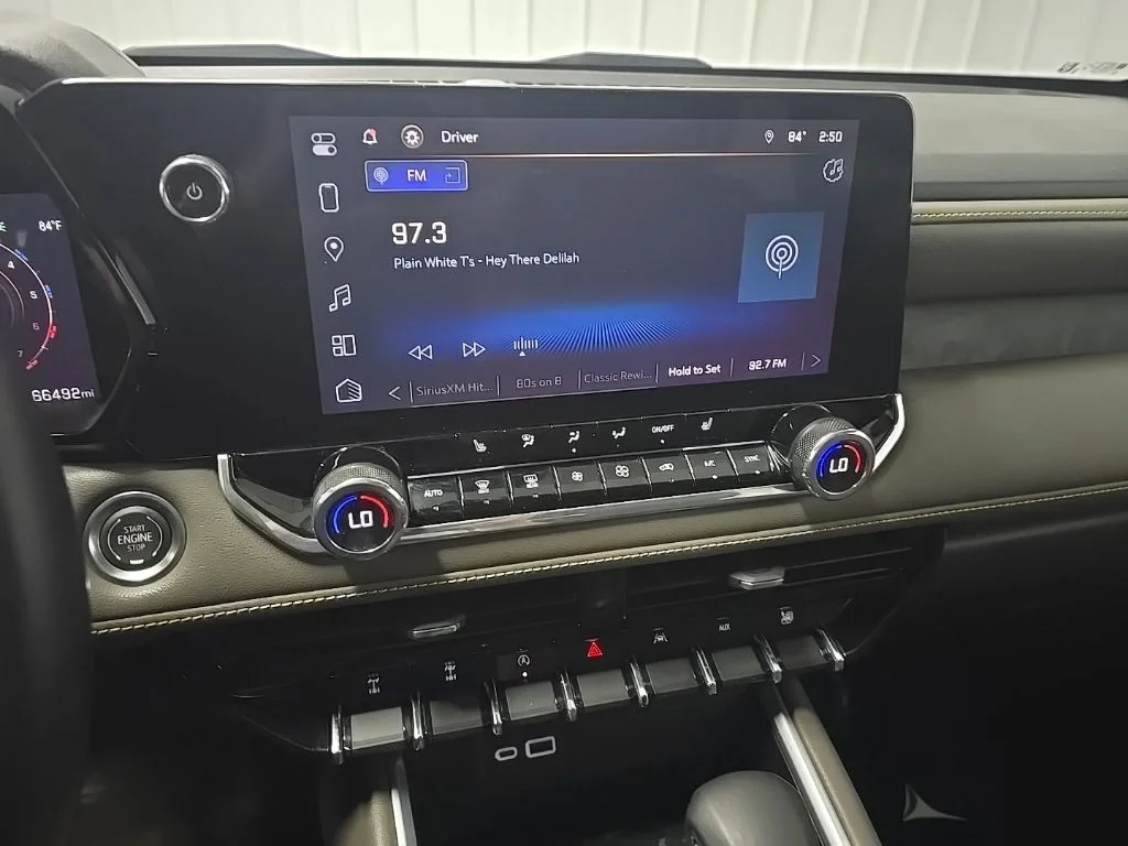 Used 2024 Blue Chevrolet ZR2 image 26
