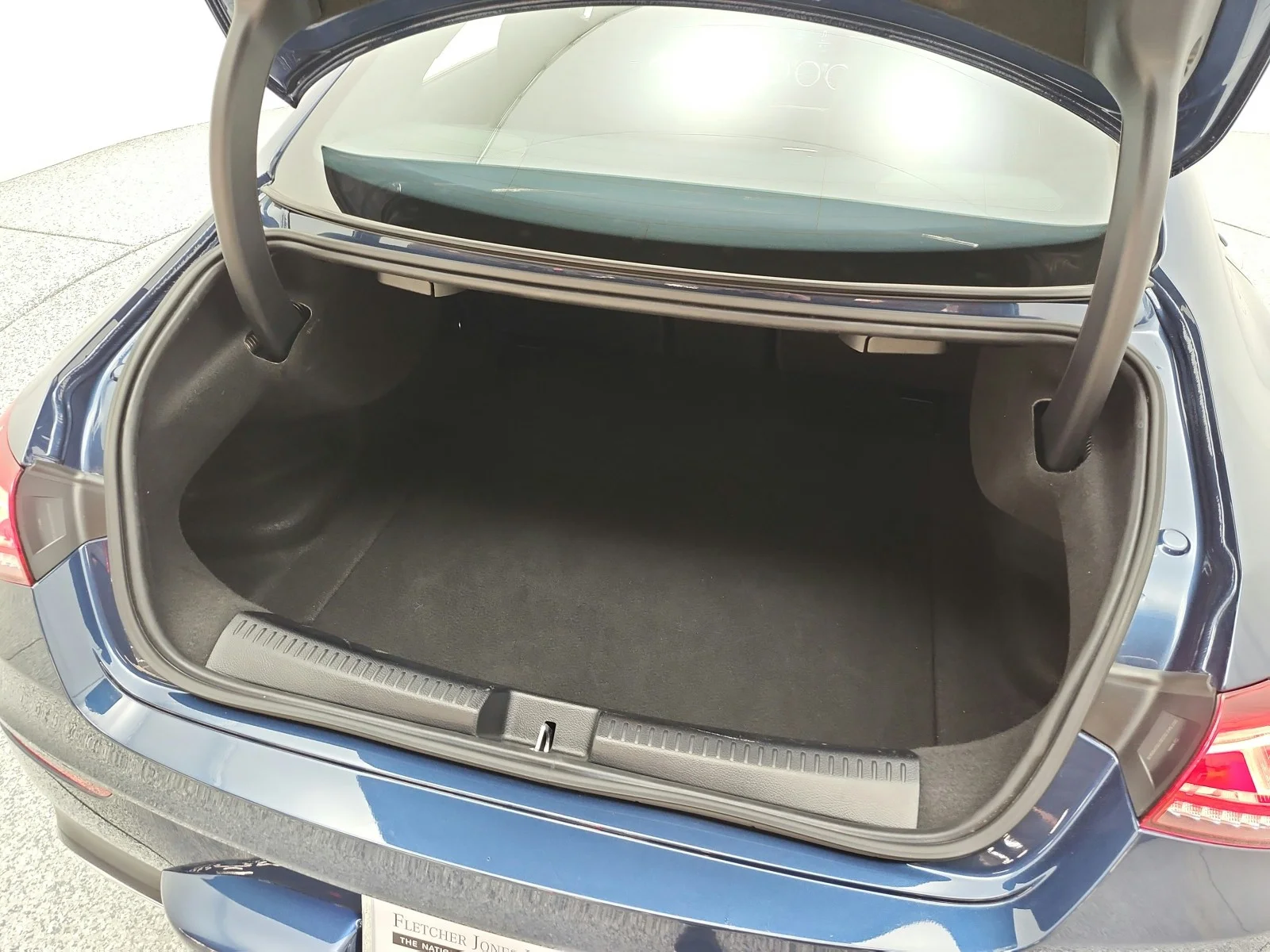 Used 2023 Denim Blue Metallic Mercedes-Benz CLA 250 Coupe image 22