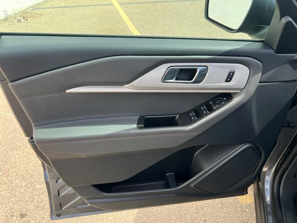 New 2026 Carbonized Gray Metallic Ford Active image 10