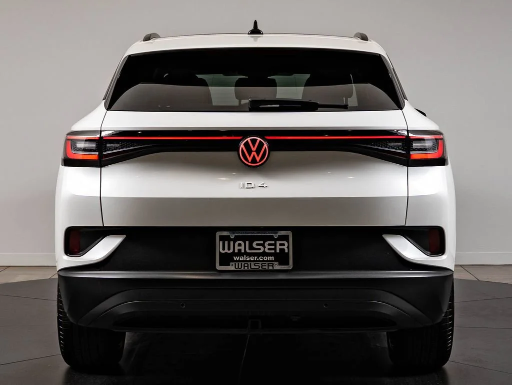 Used 2023 Opal White Volkswagen Pro S image 7