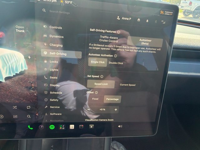 Used 2025  Tesla Long Range image 10