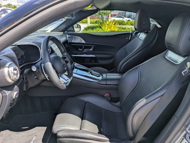Used 2022  Mercedes-Benz SL 55 AMG® image 17