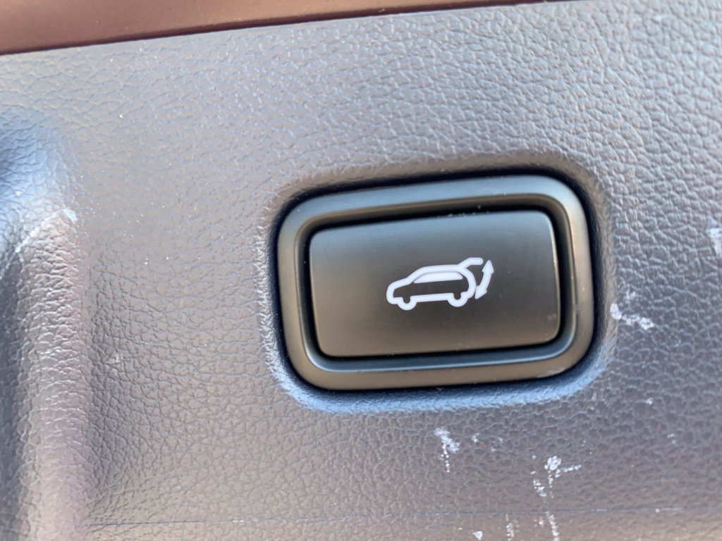 Used 2024 Red Hyundai Calligraphy image 33