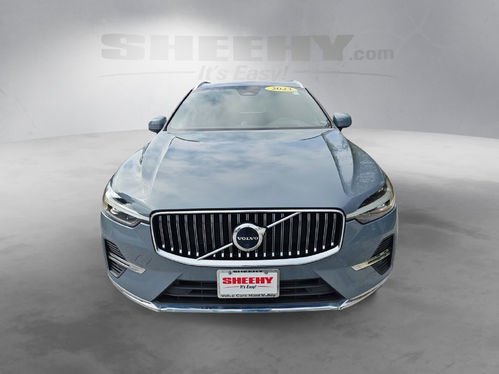 Used 2023 Gray Volvo Ultimate image 17