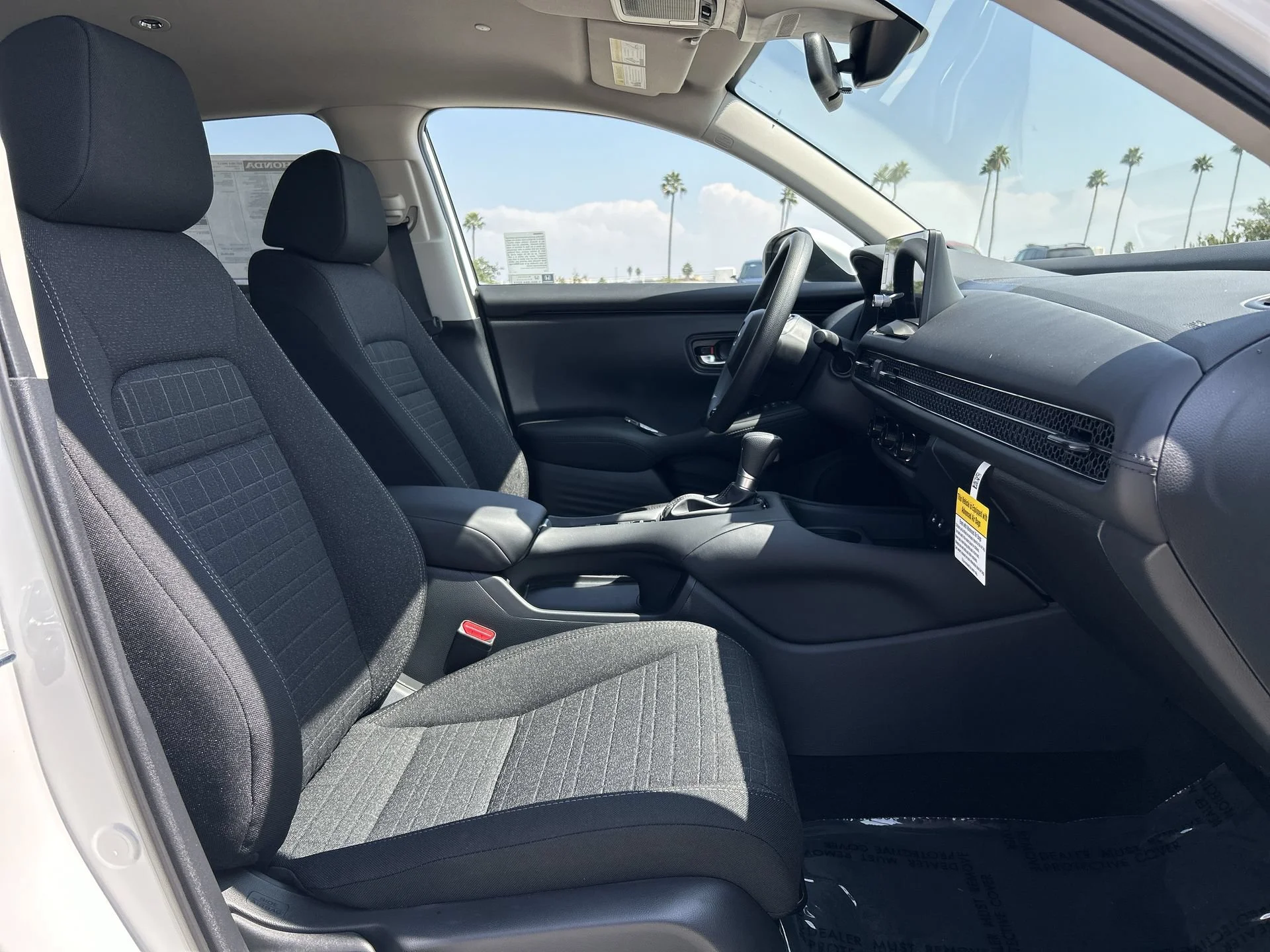 New 2027 Platinum White Pearl Honda LX image 25