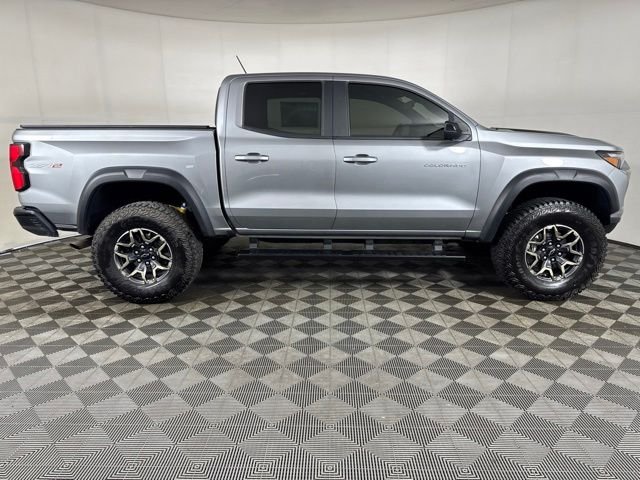 Used 2024 Gray Chevrolet ZR2 image 2