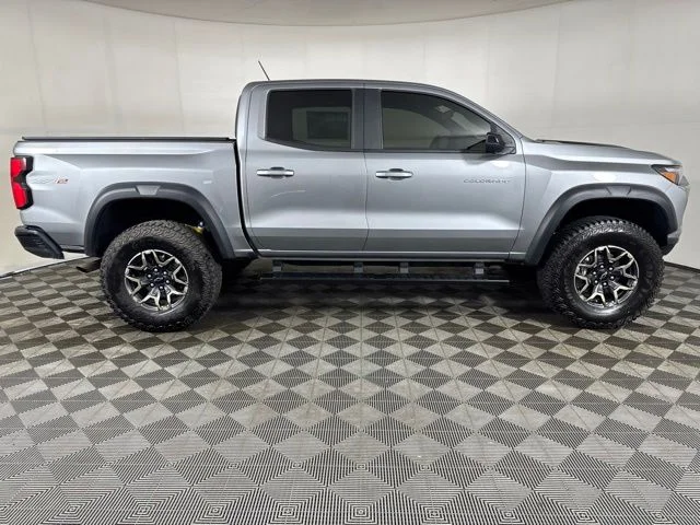 Used 2024 Sterling Gray Metallic Chevrolet ZR2 image 2