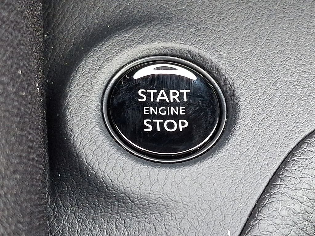 2026 Nissan Z — photo 15