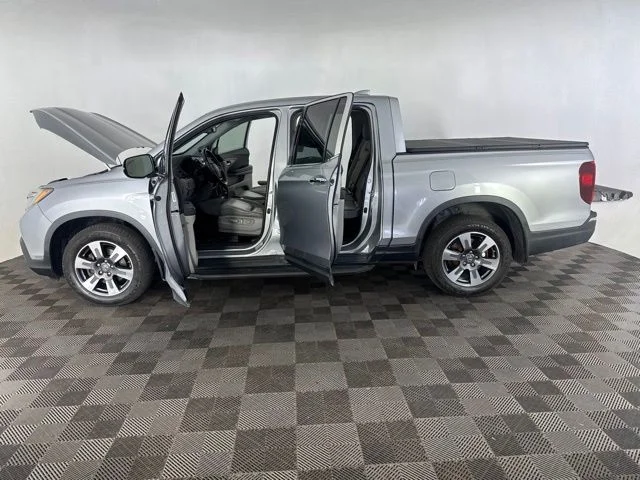 Used 2019  Honda RTL-E image 12