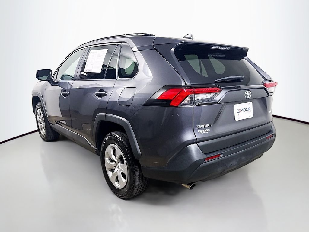Used 2021 Magnetic Gray Metallic Toyota LE image 5