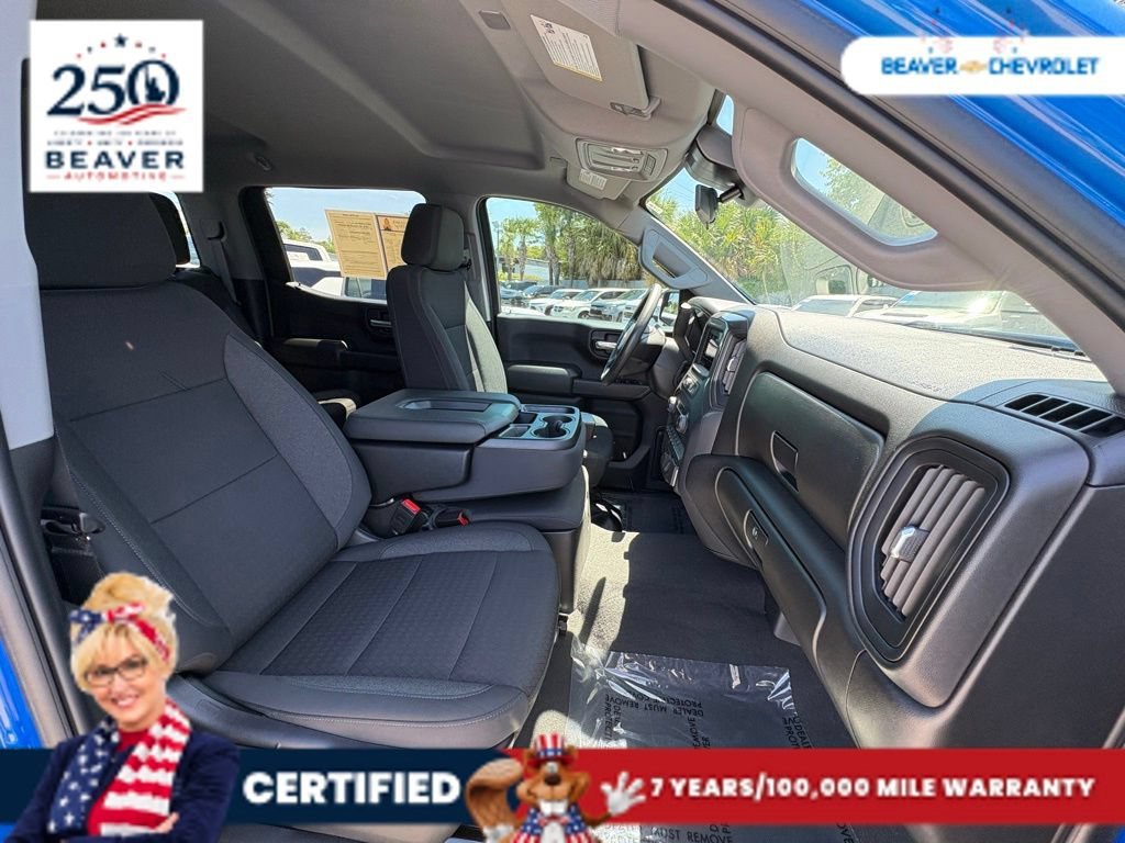 Used 2025 Riptide Blue Metallic Chevrolet Custom image 22