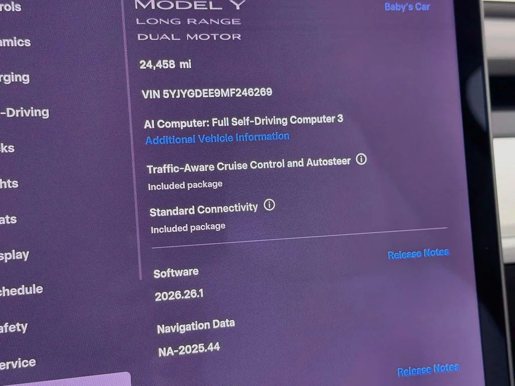Used 2021 White Tesla Long Range image 12
