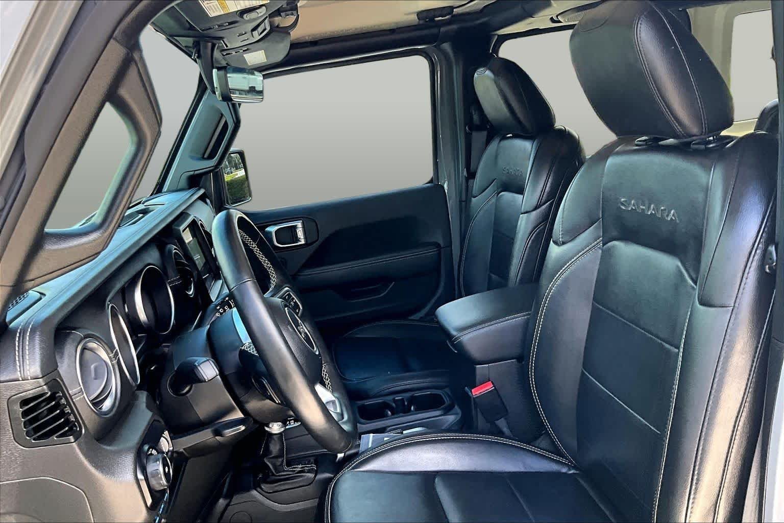 Used 2023 Sting-Gray Clearcoat Jeep Sahara image 8