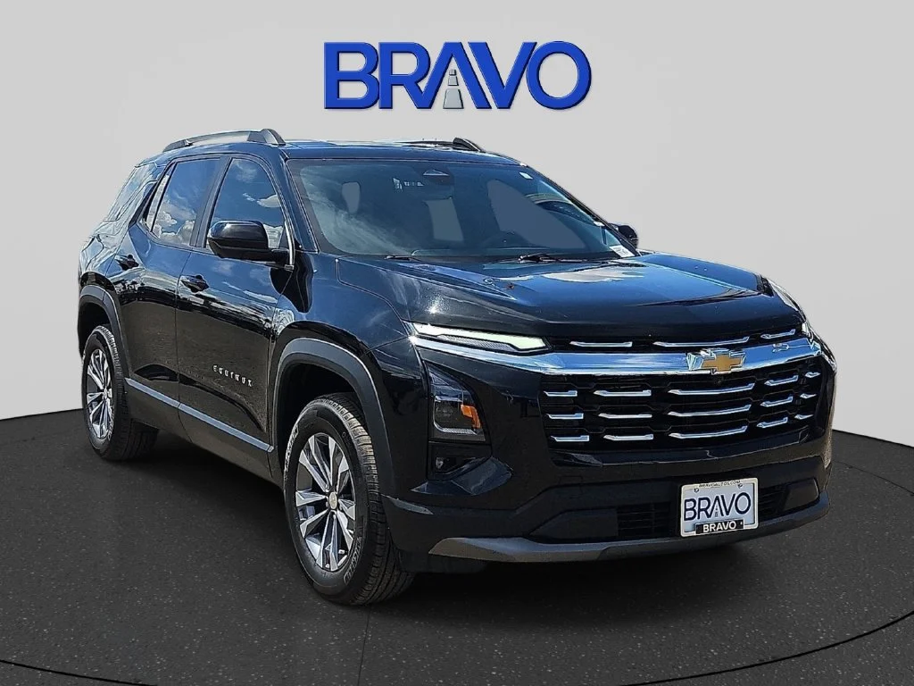 Used 2025 Mosaic Black Metallic Chevrolet LT image 6
