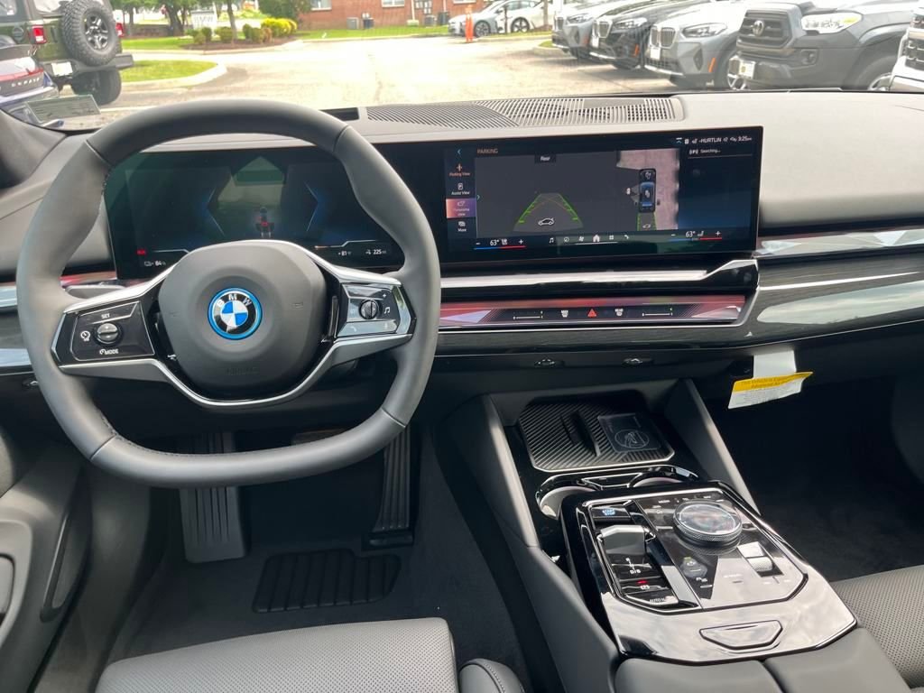 2025 BMW i5 40 - Photo 28