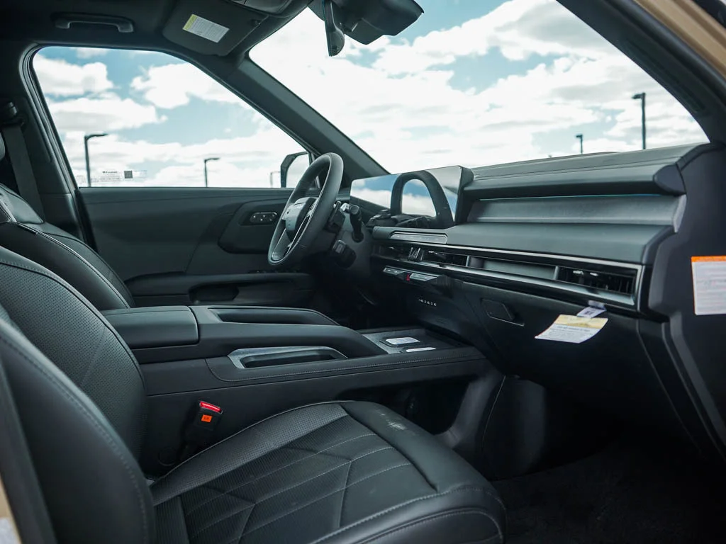 New 2027 Ebony Black Kia X-LINE SX AWD image 11
