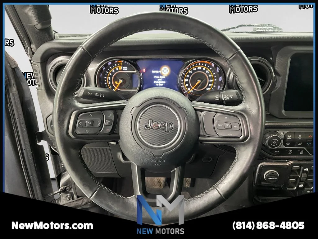 Used 2023 Crystal Metallic Jeep Sport S image 10