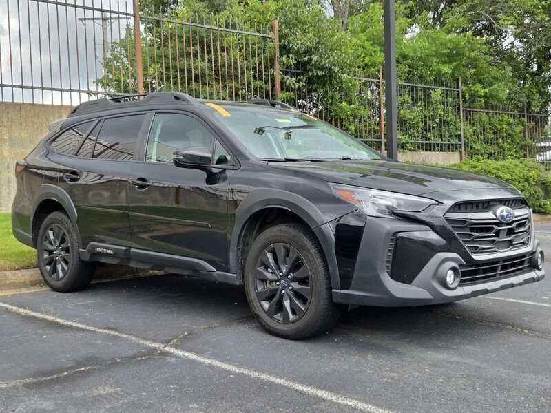 Used 2023 Crystal Black Silica SUBARU ONYX EDITION image 7