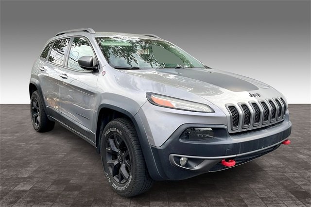 Used 2015 Jeep Cherokee Trailhawk with VIN 1C4PJMBS6FW502244 for sale in Farmington, NM