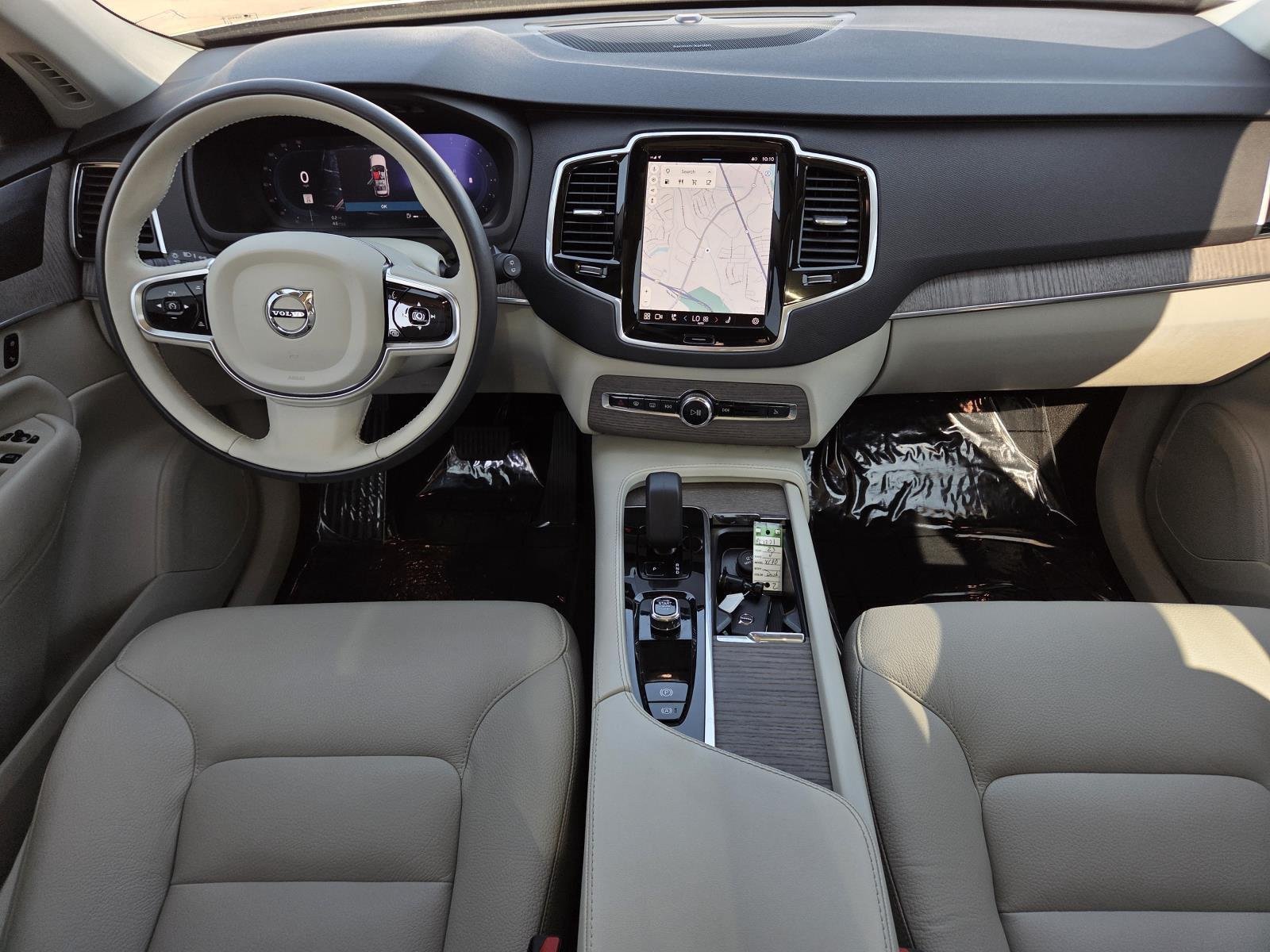 Used 2023 Bright Dusk Metallic Volvo Plus image 15