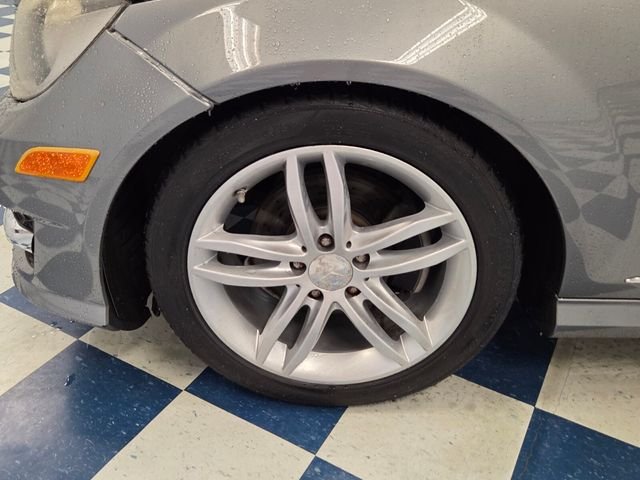 Used 2012 Gray Mercedes-Benz C 250 image 10