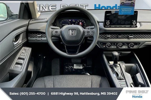 2025 Honda Accord SE - Photo 6