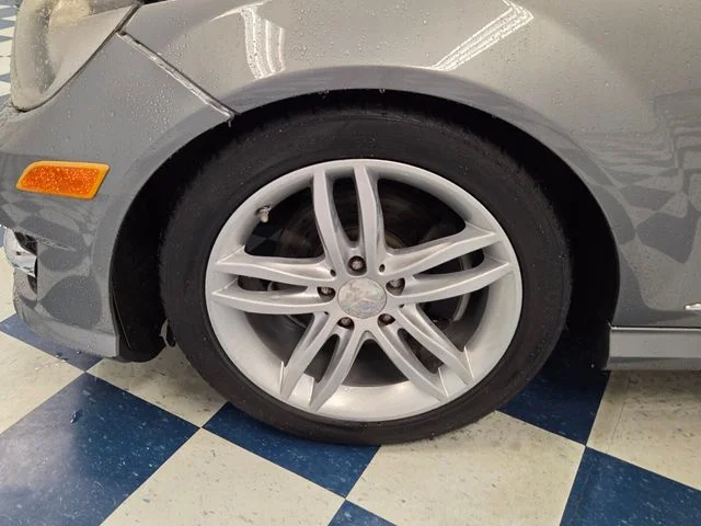 Used 2012 Gray Mercedes-Benz C 250 image 10