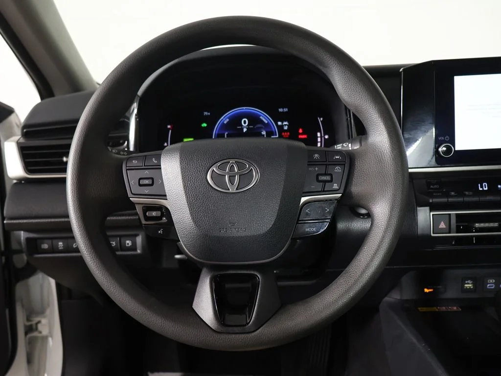 Used 2025 White Toyota LE image 32