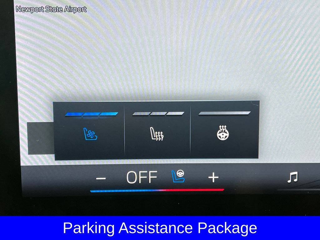 Used 2025 Black BMW xDrive40i image 8