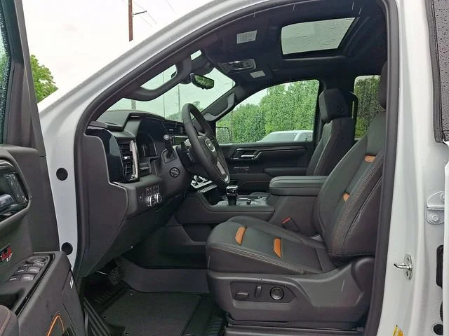New 2026 Summit White GMC AT4 image 11