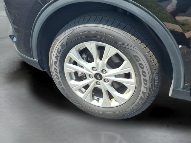 Used 2024  Ford Active image 14