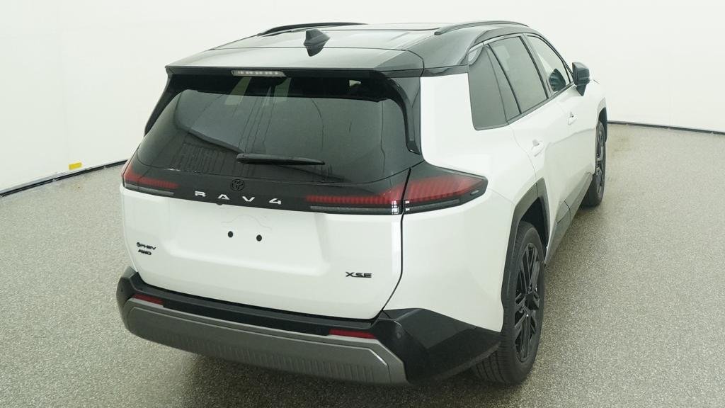 New 2026 Wind Chill Pearl with Midnight Black Metallic roof Toyota XSE image 17