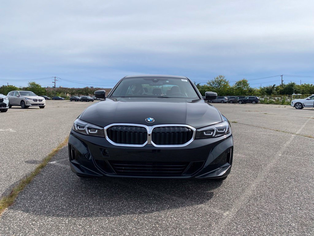 New 2026 Black Sapphire Metallic BMW 330i NA xDrive image 2
