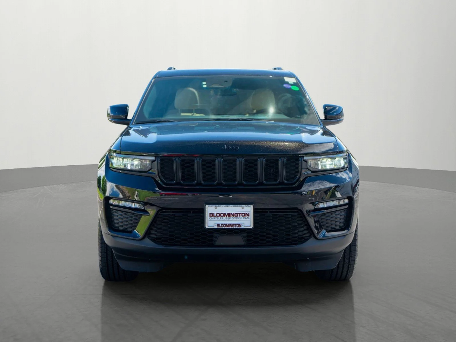 Used 2023 Jeep Grand Cherokee Limited with VIN 1C4RJHBG9PC599258 for sale in Minneapolis, Minnesota