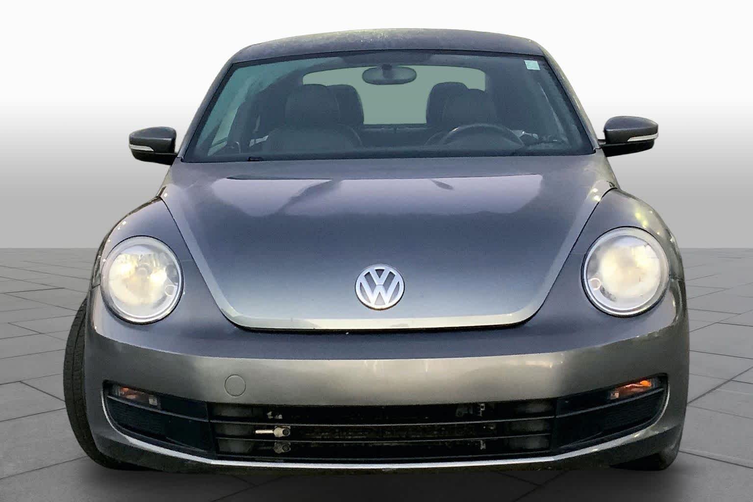 Used 2012 Platinum Gray Metallic Volkswagen 2.5L w/Sound/Nav PZEV image 4
