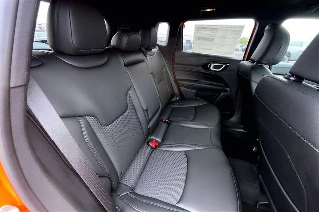 New 2026 Joose Exterior Paint Jeep Latitude image 27