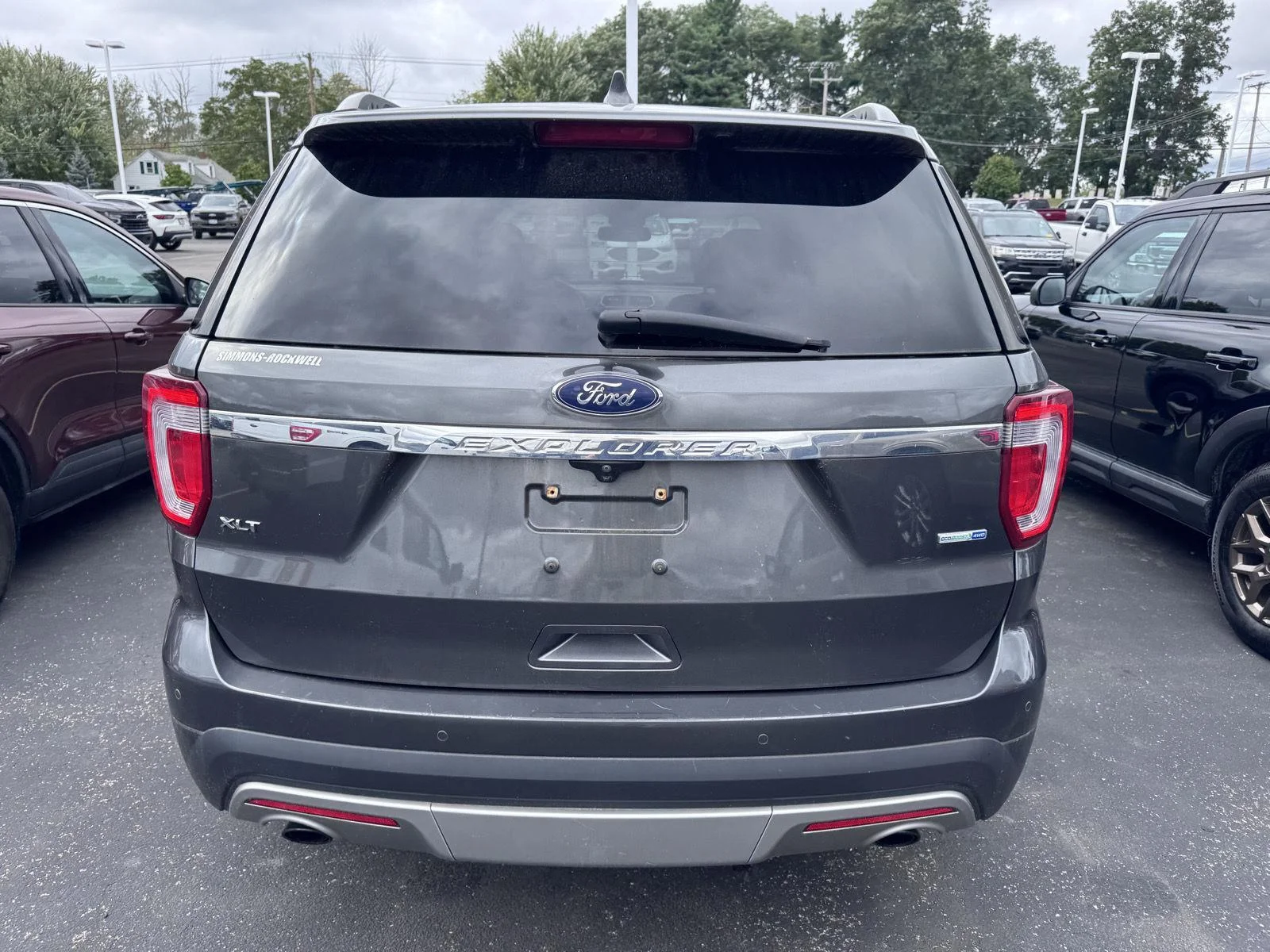 Used 2017 Magnetic Ford XLT image 5