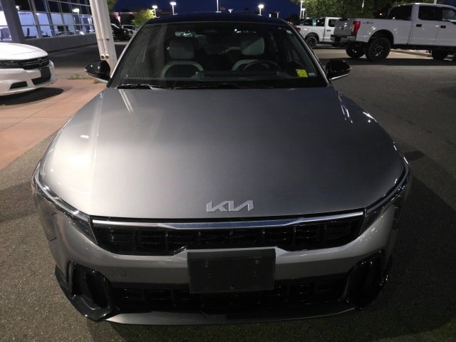 Used 2025 Steel Gray Kia GT-Line image 8