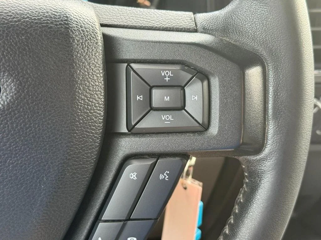 Used 2019 Oxford White Ford XLT image 20
