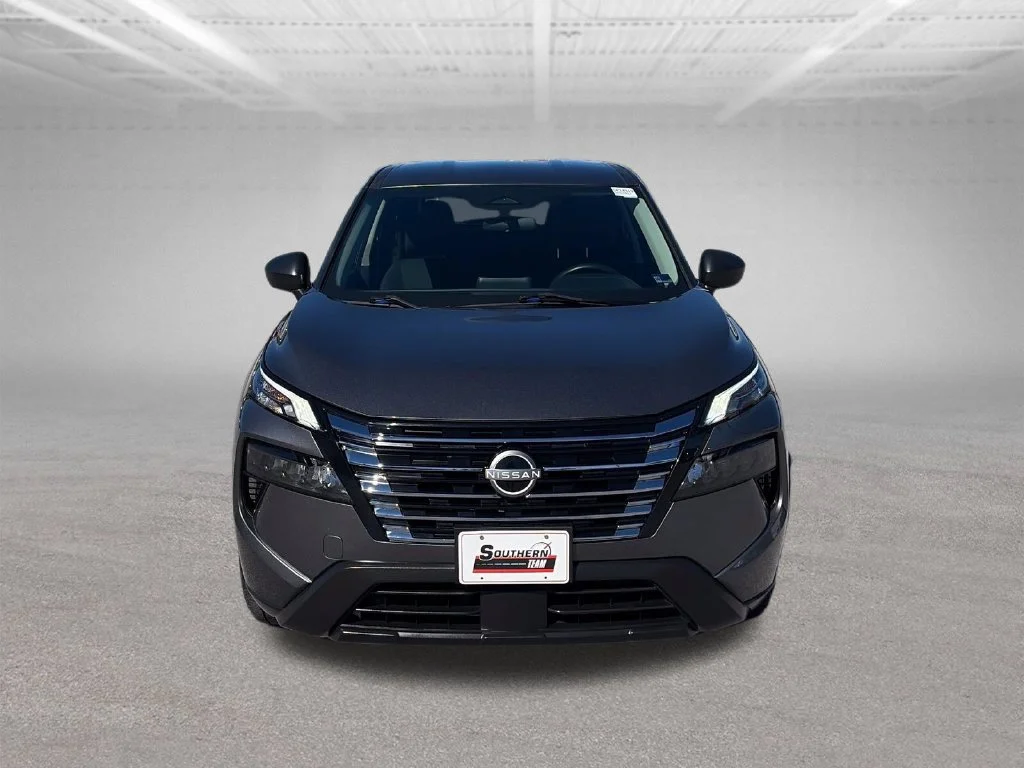 Used 2024 Gray Nissan S image 9