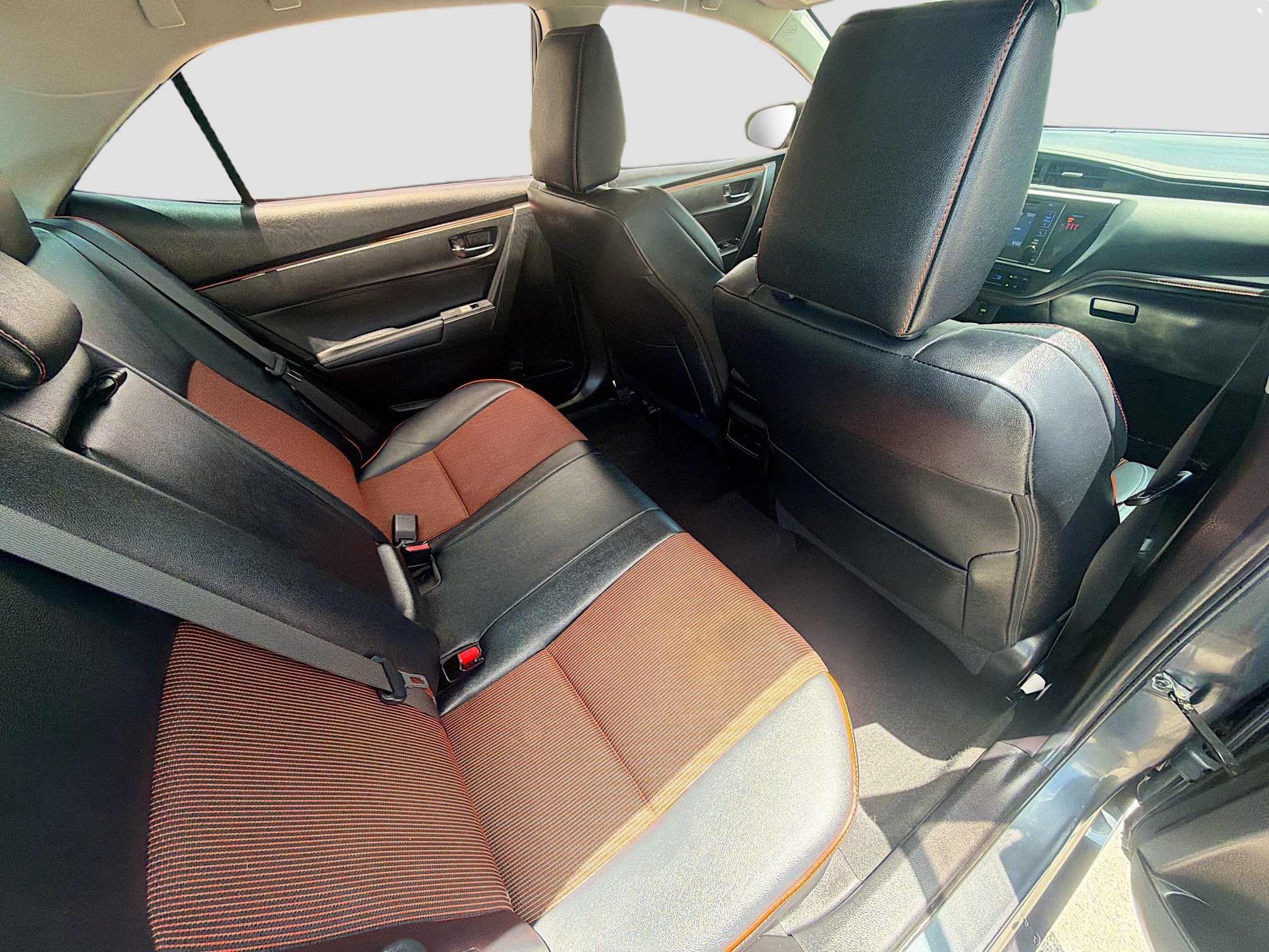 Used 2019 Slate Metallic Toyota SE image 28