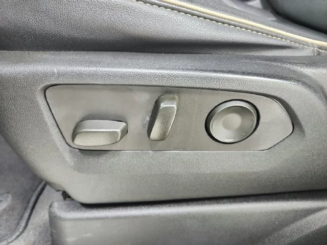 2023 Chevrolet Suburban Premier - Photo 11