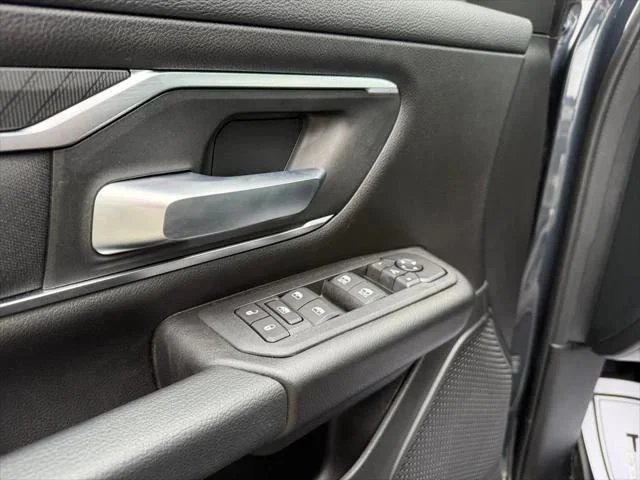 New 2026 Forged Blue Metallic Exterior Paint RAM BIG HORN image 18